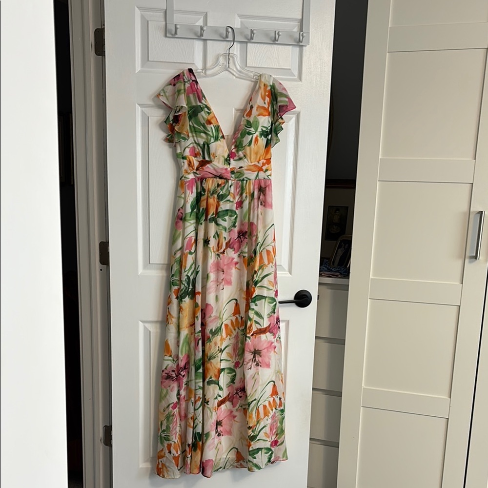 Cream Floral Flutter Sleeve V-Neck Maxi Dress